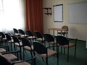 Hunguest Hotel Platanus Budapest 3*,