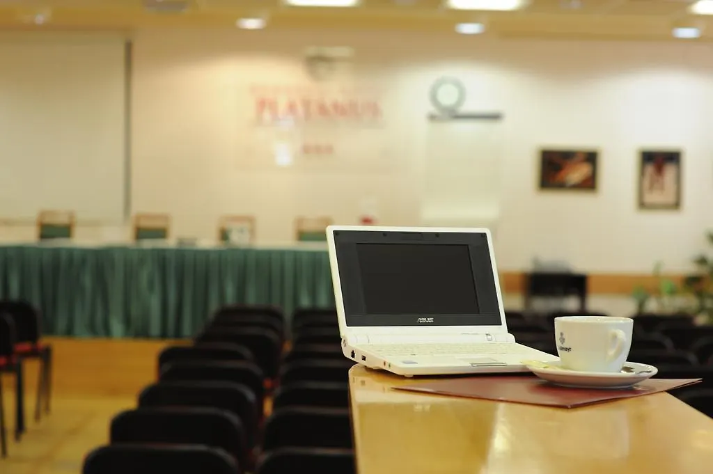 ***  Hunguest Hotel Platanus Будапешт Венгрия